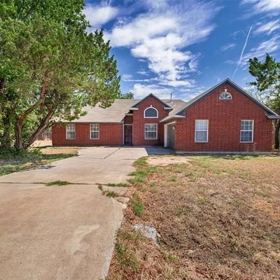 1916 Ireland Dr, Leander, TX 78641