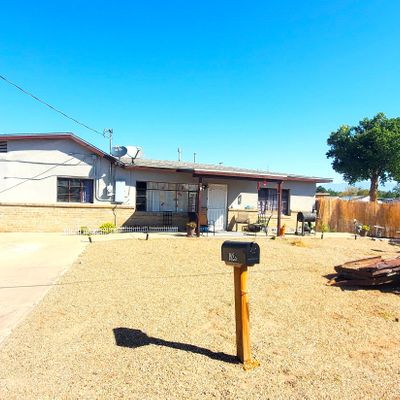 1923 Robertson Rd Sw, Albuquerque, NM 87105