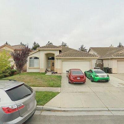 1925 Cabernet Way, Salinas, CA 93906