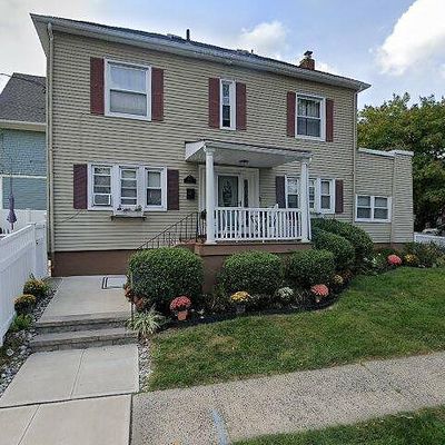 194 Valley Rd, Montclair, NJ 07042