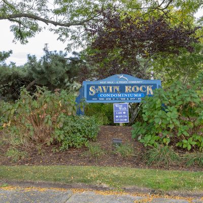 196 West Walk, West Haven, CT 06516