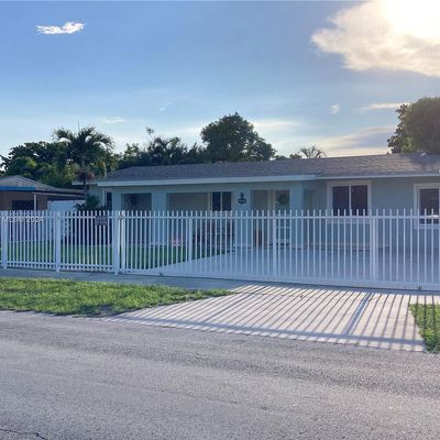 19700 Nw 51 St Ave, Miami Gardens, FL 33055