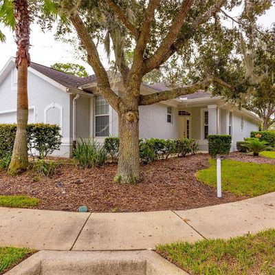 2 Crosstie Ct, Palm Coast, FL 32137