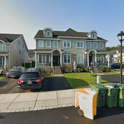 2 Sablow Dr, Lakewood, NJ 08701