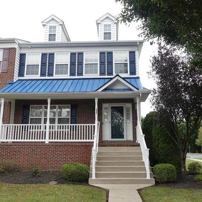 2001 Hidden Meadows Ave, Pennsburg, PA 18073