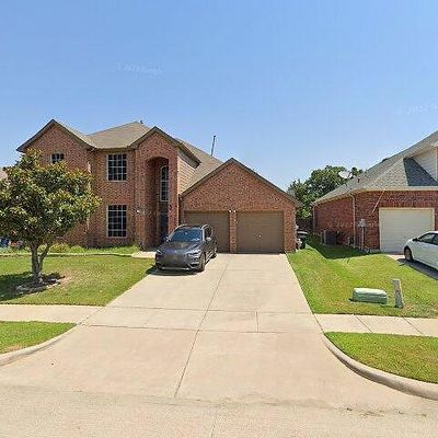 2011 Fair Oaks Cir, Corinth, TX 76210