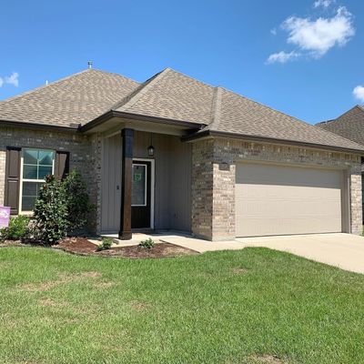 24245 Golden Shore Ave, Plaquemine, LA 70764