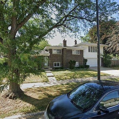 246 Terry Ln, Villa Park, IL 60181