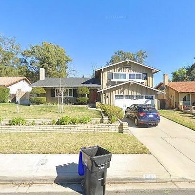 2483 Mercedes Ave, Highland, CA 92346