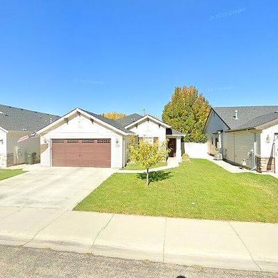 250 E Bluelark Ct, Meridian, ID 83642