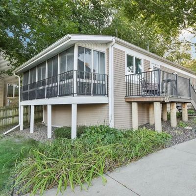 2501 S Browns Lake Dr #H1, Burlington, WI 53105