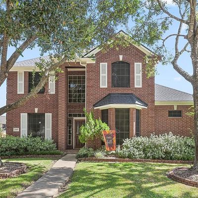 2507 Dixie Woods Dr, Pearland, TX 77581