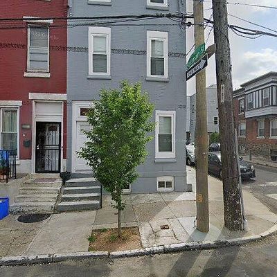 2522 W Master St, Philadelphia, PA 19121