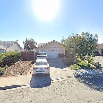 25835 Thundercloud Ct, Moreno Valley, CA 92553