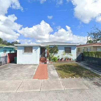 261 Nw 46 Th Ave, Miami, FL 33126