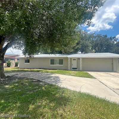 2706 Kingswood Dr, Sebring, FL 33870