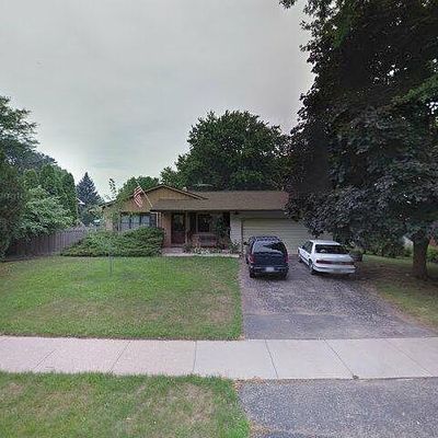 2706 Victoria Ln, Madison, WI 53704