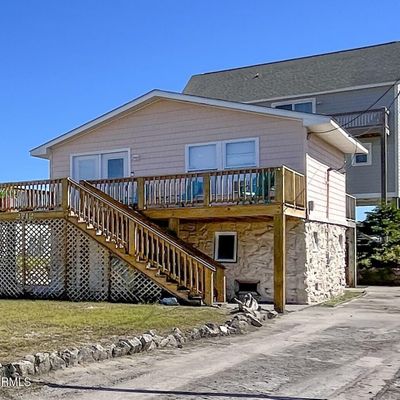 2712 Island Dr, N Topsail Beach, NC 28460