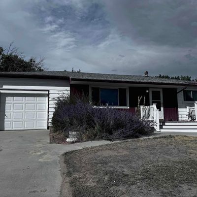 225 La Paloma Dr, Rawlins, WY 82301