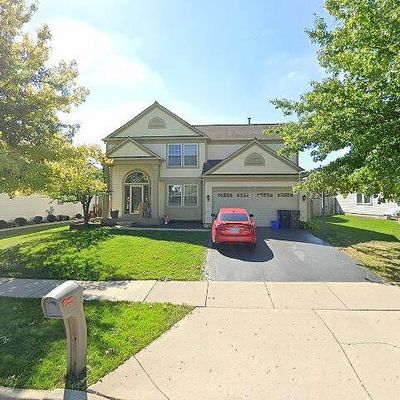 2347 Nantucket Ln, Elgin, IL 60123