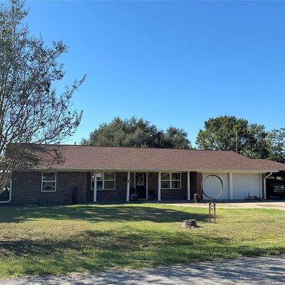 235 Beuhring St, Trinity, TX 75862