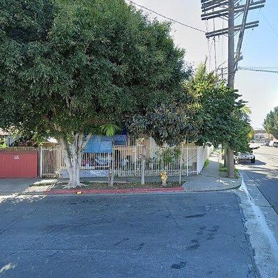 300 E 42 Nd Pl, Los Angeles, CA 90011