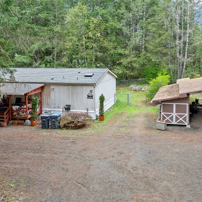 300 E Sherwood Hills Rd S, Allyn, WA 98524