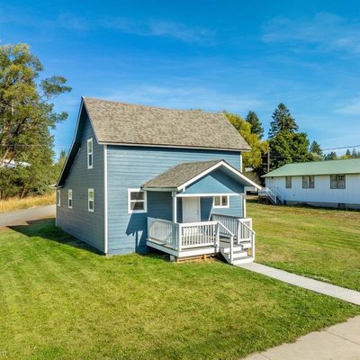 309 S 1 St St, Rockford, WA 99030