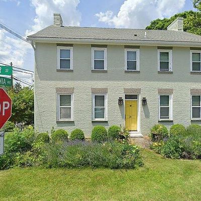 31 E Water St, Smithsburg, MD 21783