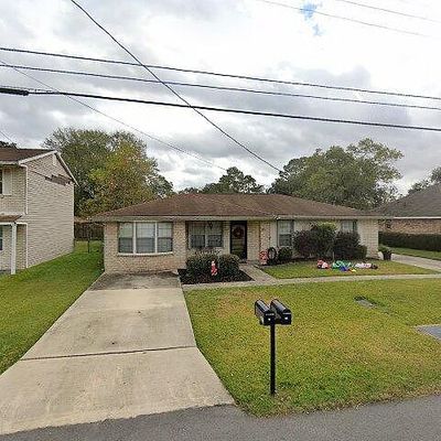 311 Saint Nicholas St, Luling, LA 70070