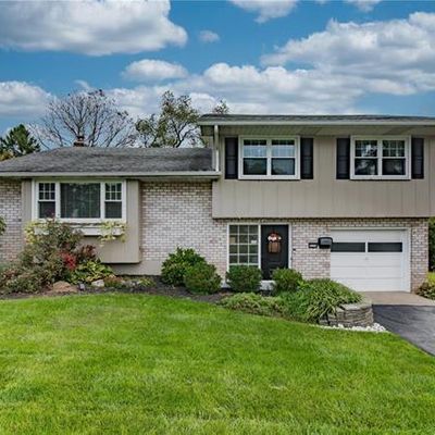 3116 Easthill Dr, Bethlehem, PA 18017