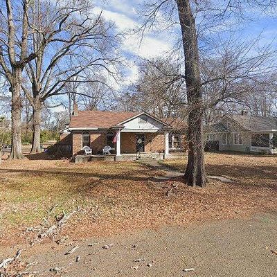 312 Randolph St, Greenwood, MS 38930