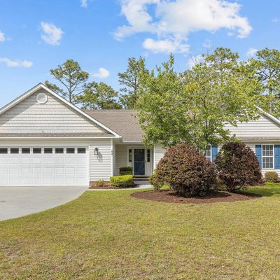 313 Star Hill Dr, Cape Carteret, NC 28584