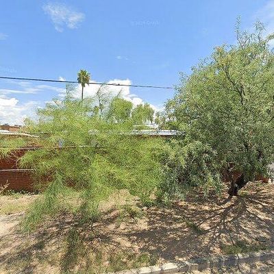 2716 N Sparkman Blvd, Tucson, AZ 85716