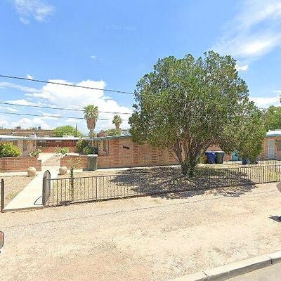 2738 N Sparkman Blvd, Tucson, AZ 85716