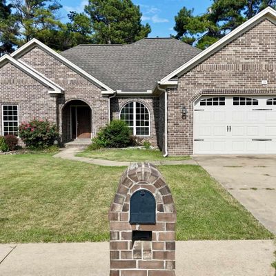 28 Southpointe Drive, Searcy, AR 72143