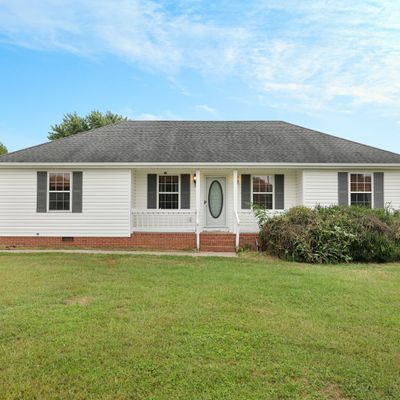 28 Webb Ln, Lafayette, TN 37083