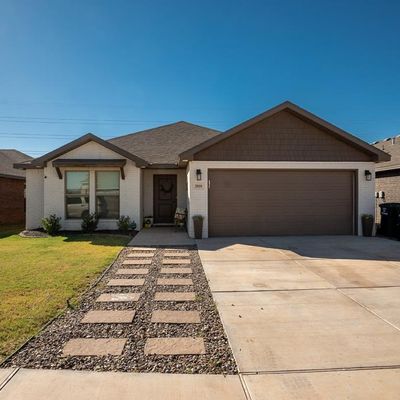 2818 Ranch Ave, Midland, TX 79705