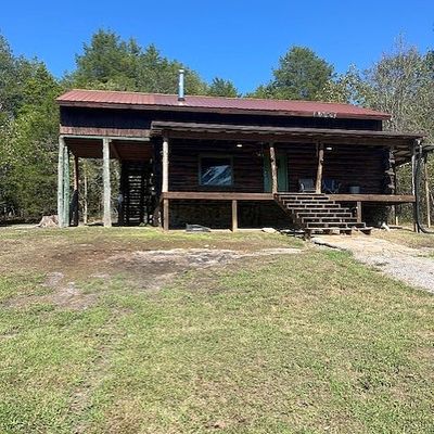 35 Dog Branch Rd S, Pleasant Shade, TN 37145