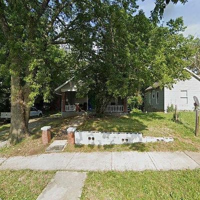 3511 Monroe Ave, Kansas City, MO 64128