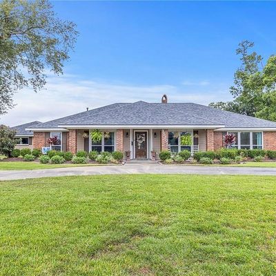 3520 Lake St, Lake Charles, LA 70605