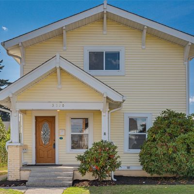 3590 E G St, Tacoma, WA 98404