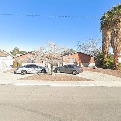 3716 Garden South Dr, Las Vegas, NV 89121