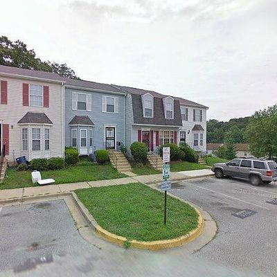 3752 Silver Park Ct, Suitland, MD 20746