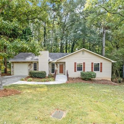 3756 Ferncliff Rd, Snellville, GA 30039