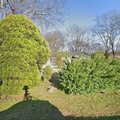 3912 Meadow Rd, Nashville, TN 37218