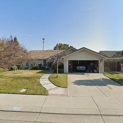 3931 Northstar Dr, Stockton, CA 95209