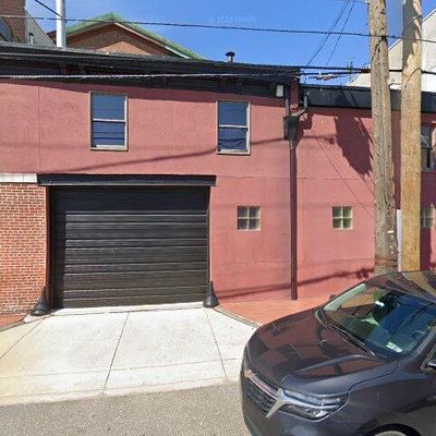 323 E Allen St #3, Philadelphia, PA 19125