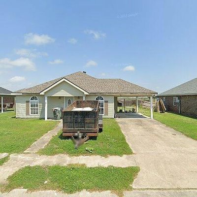 327 Daralyn Dr, Houma, LA 70363