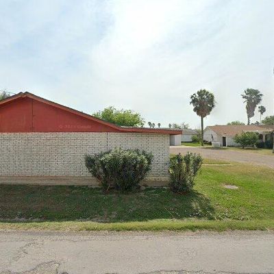 34 Country Club Rd, Brownsville, TX 78520